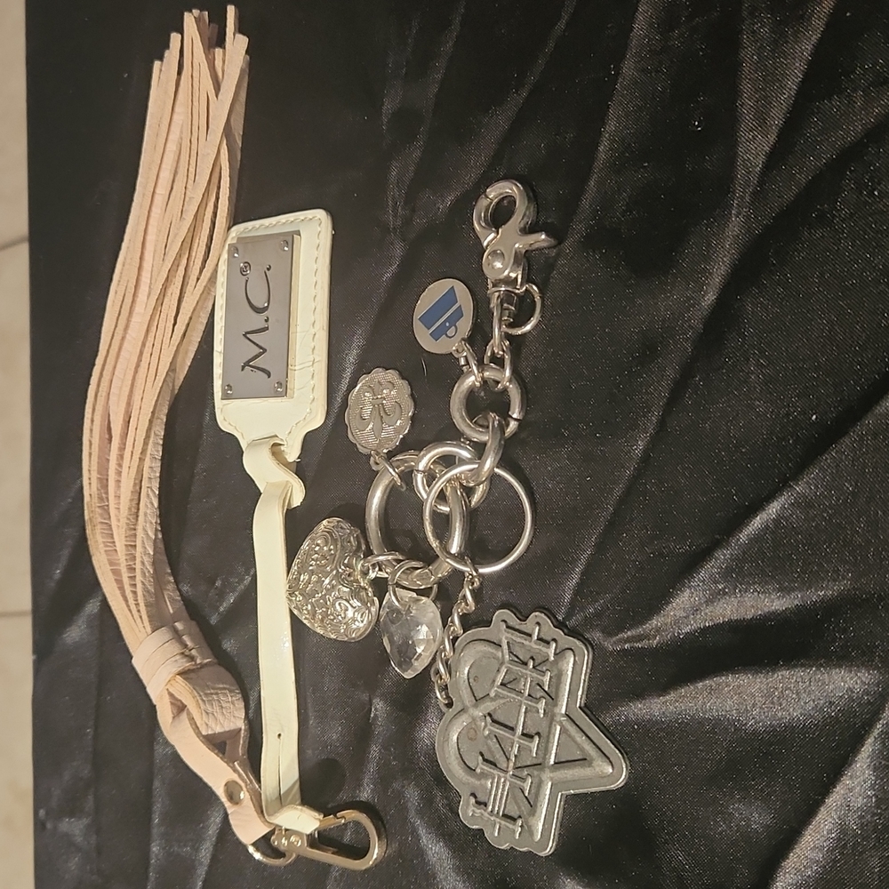 🎀 Purse key charms